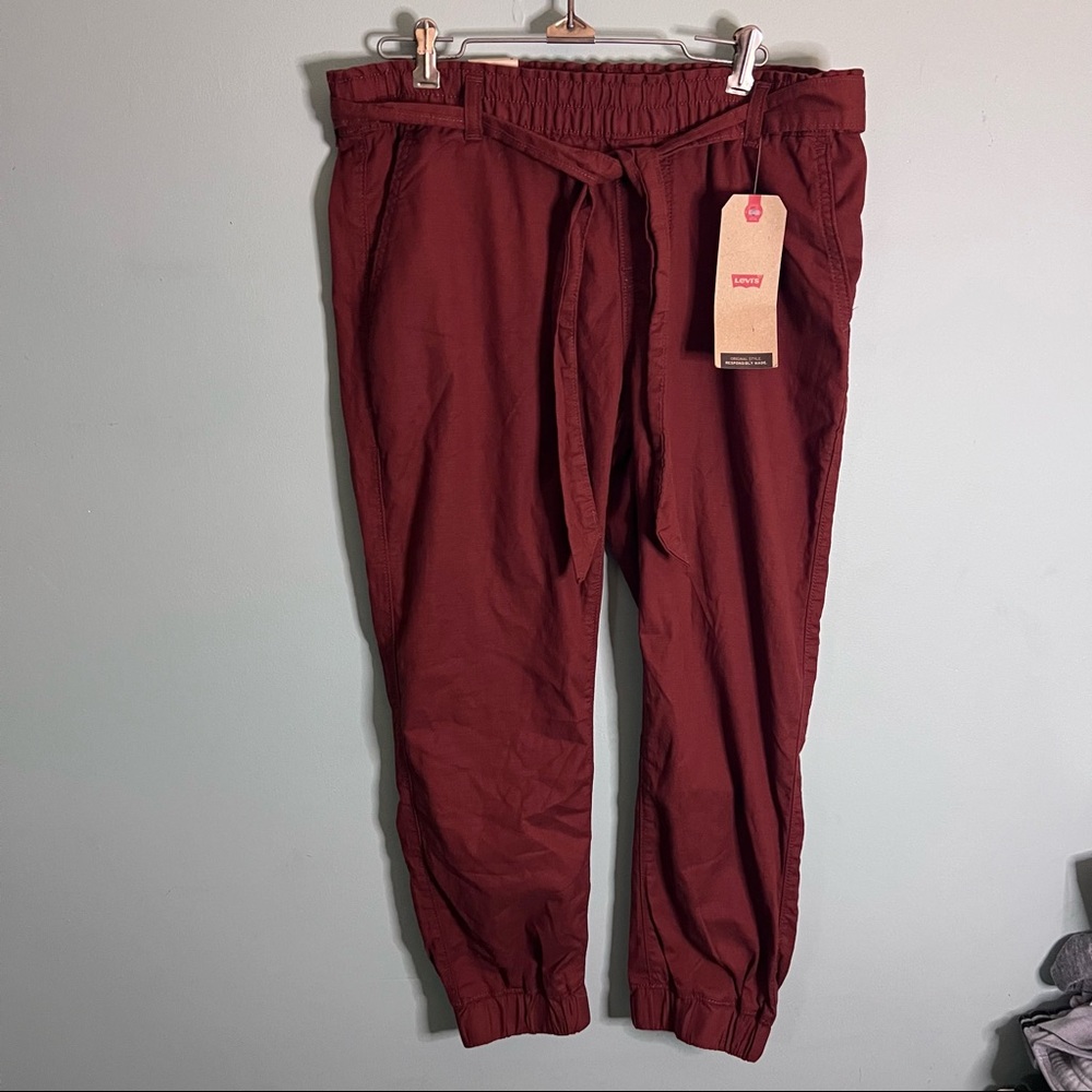 Levi Straus Paper Bag Joggers - Brick Red - M NWT